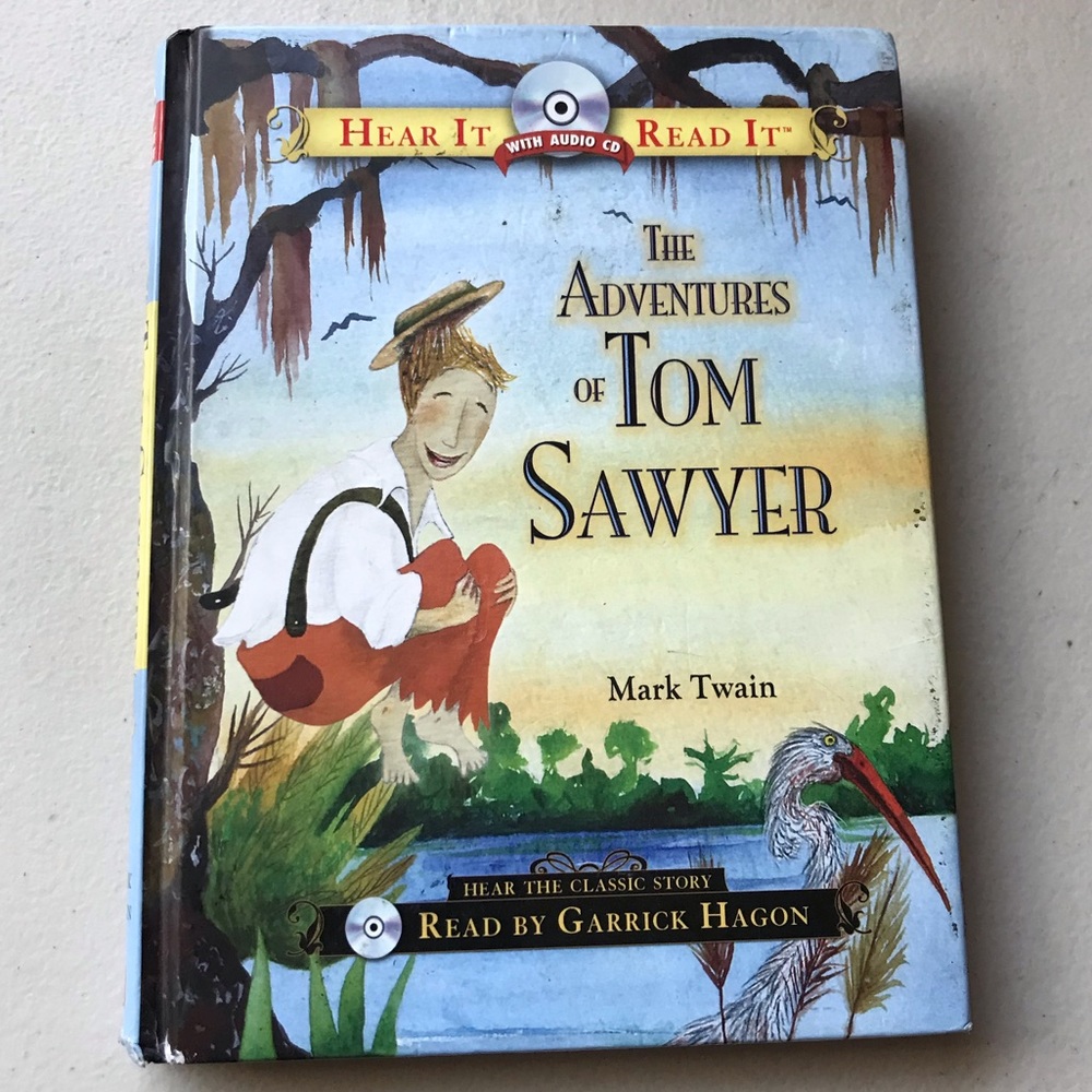This book comes with DVD.